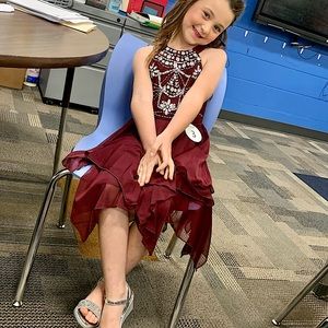Formal little girls size 7 dress